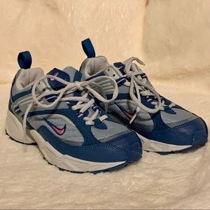Women’s Nike Terra Sebec Sneakers